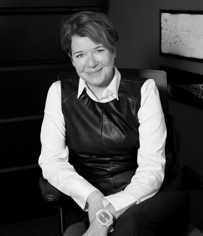 Esther_NEW photo.jpg